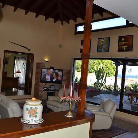 Villa Pipo Parque Holandes