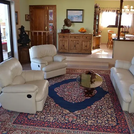 Villa Pipo Parque Holandes